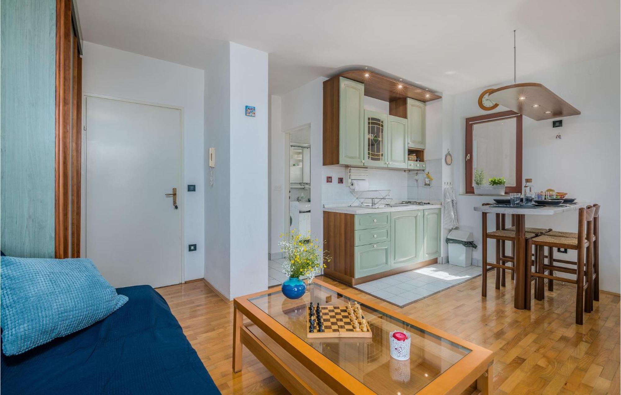 Amazing Apartment In Krk With Kitchen Krk Town Eksteriør bilde